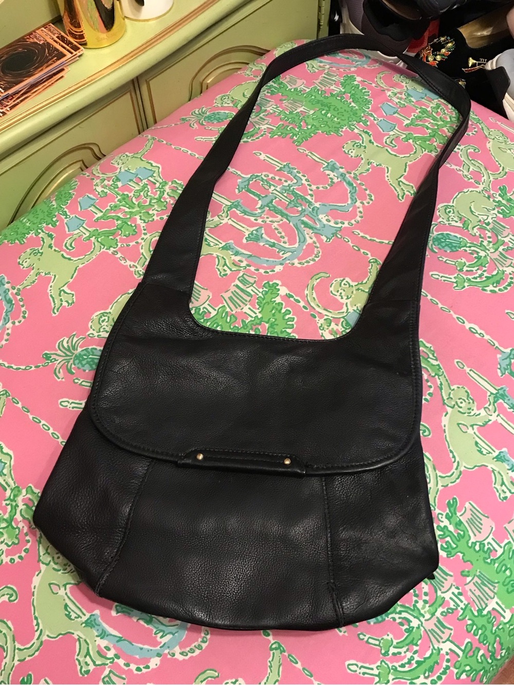 Vintage Hobo Black leather crossbody bag